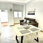 3 Island Village With Wi Fi And Pool דירה אדחה